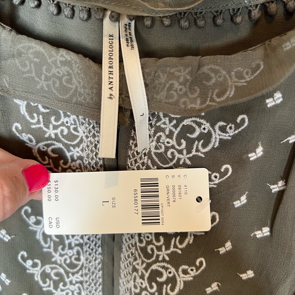 NWT Anthropologie Embroidered Puff Sleeve Blouse💋 - Picture 6 of 8